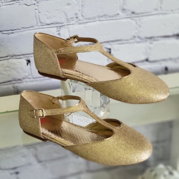 GB Girls Ankle Strap Flats SZ 4 M - Picture 2 of 7